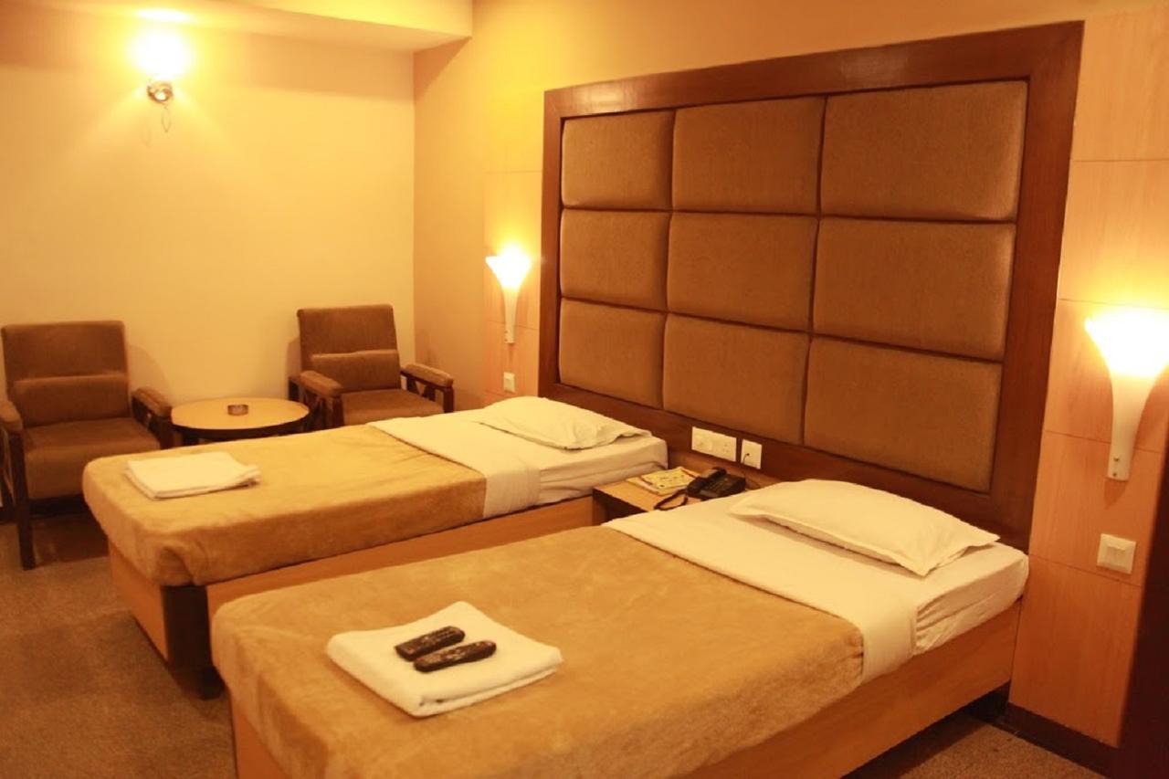 Hotel Parklane Hyderabad Eksteriør billede